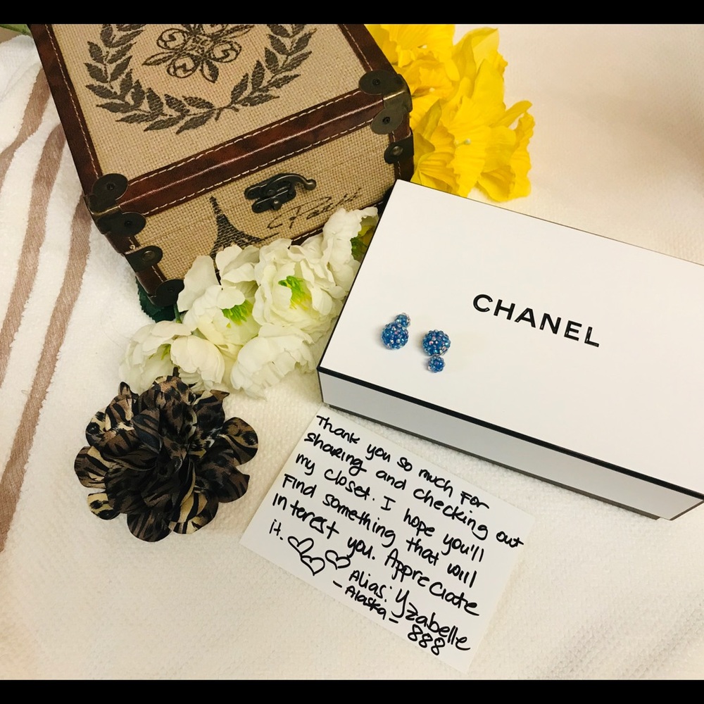 🍾🍾Chanel Box 🍾🍾 - Picture 7 of 8